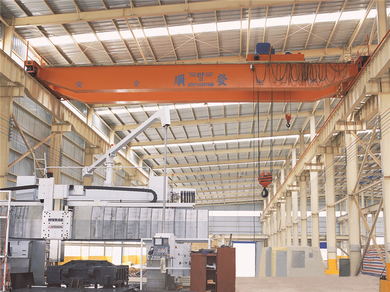 LH型雙梁橋式起重機-1.jpg LH型雙梁橋式起重機