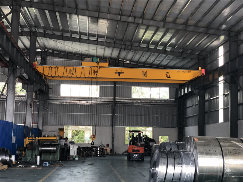 LH型雙梁橋式起重機-6.jpg LH型雙梁橋式起重機