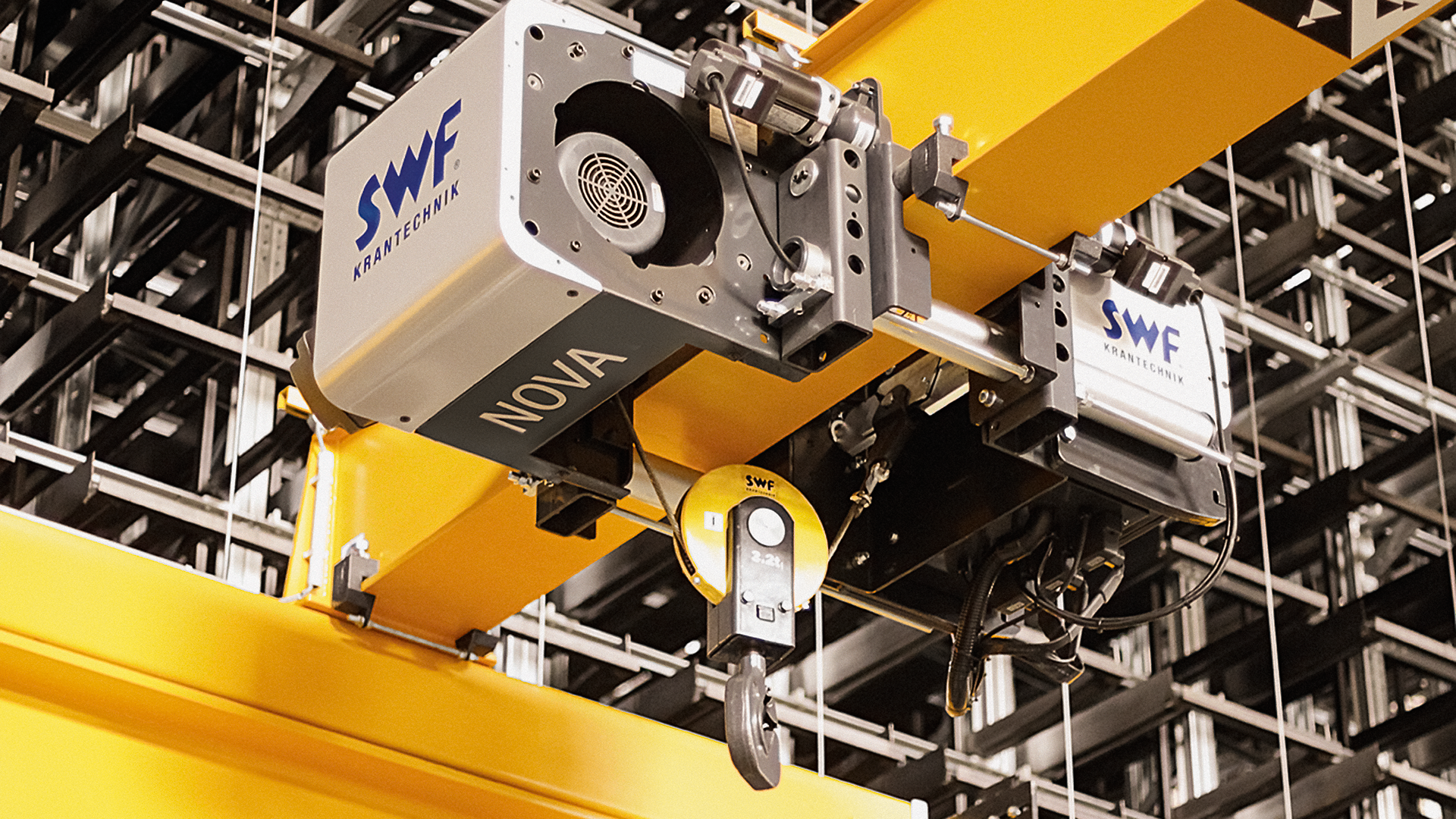 歐式雙梁起重機(jī).png 歐式起重機(jī)